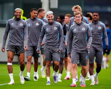 Eddie Howe Calls On Squad to Demonstrate They Are Elite Competitors Versus Barcelona
