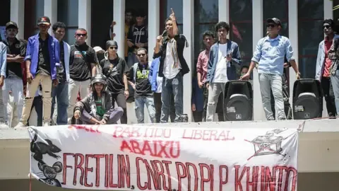 Timor-Leste Cancels Plan to Provide Free Cars for Lawmakers After Large-Scale Public Outcry