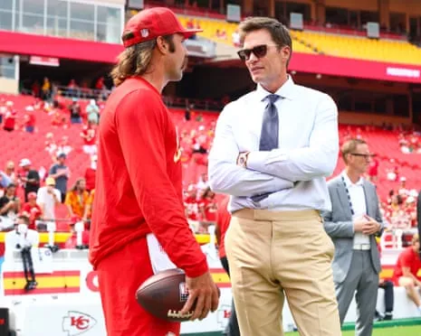 The seven-time Super Bowl champion sparks fan criticism as showing up in Vegas team booth