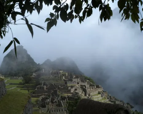 Debris blocking Railway Lines Trap Nearly 1,000 Visitors near Machu Picchu